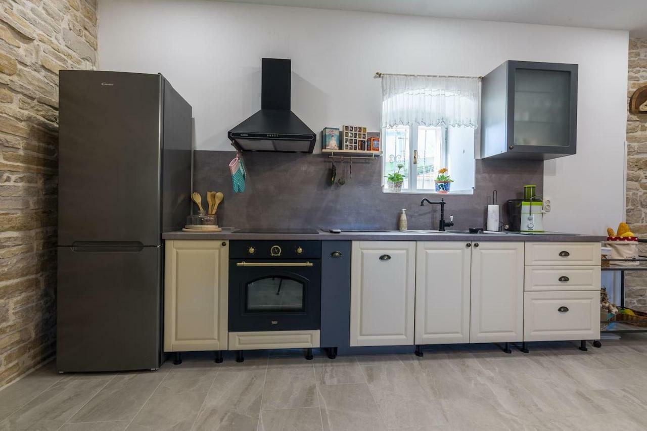 Apartment Nostalgija, Benkovac Εξωτερικό φωτογραφία