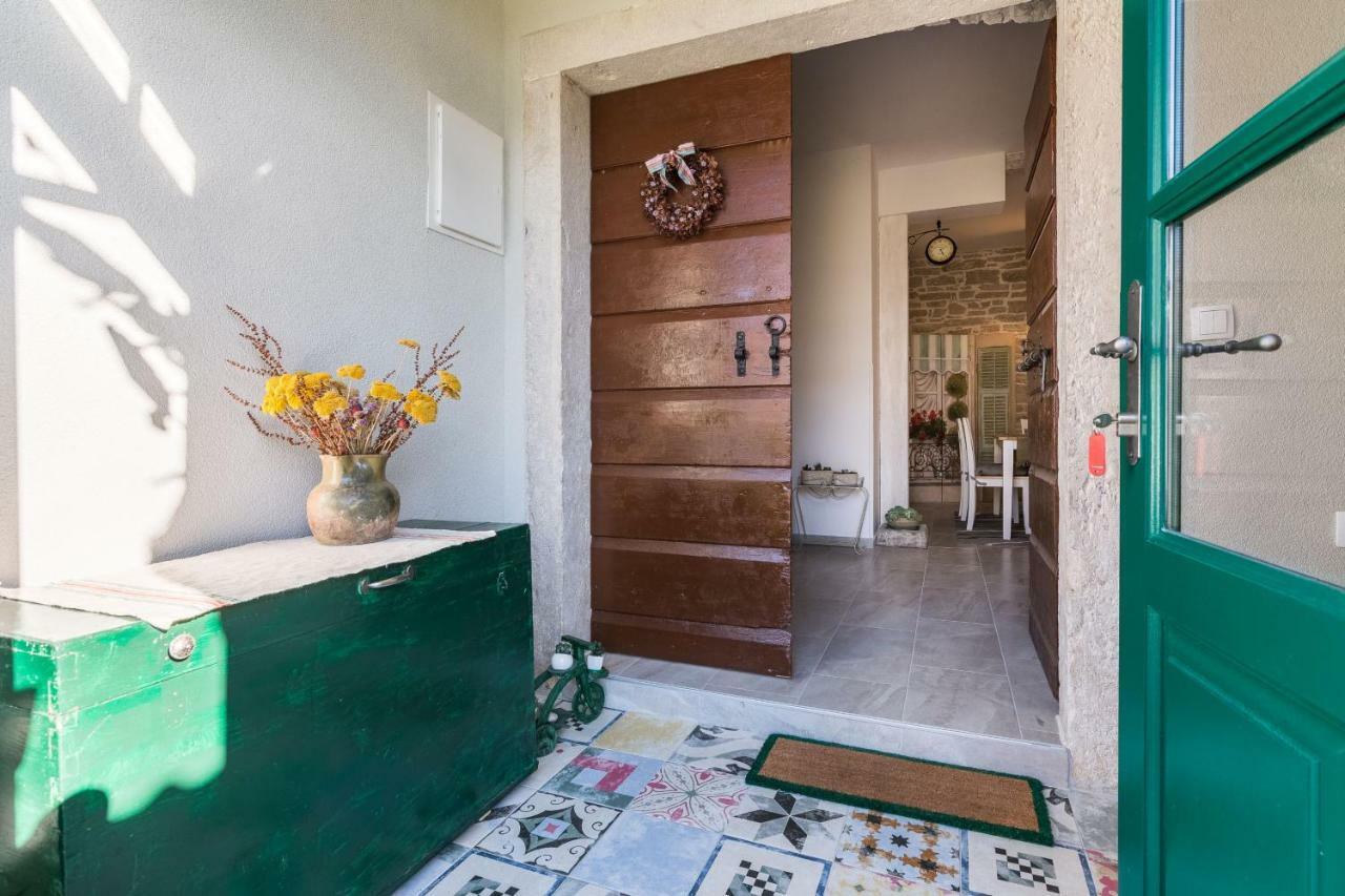 Apartment Nostalgija, Benkovac Εξωτερικό φωτογραφία