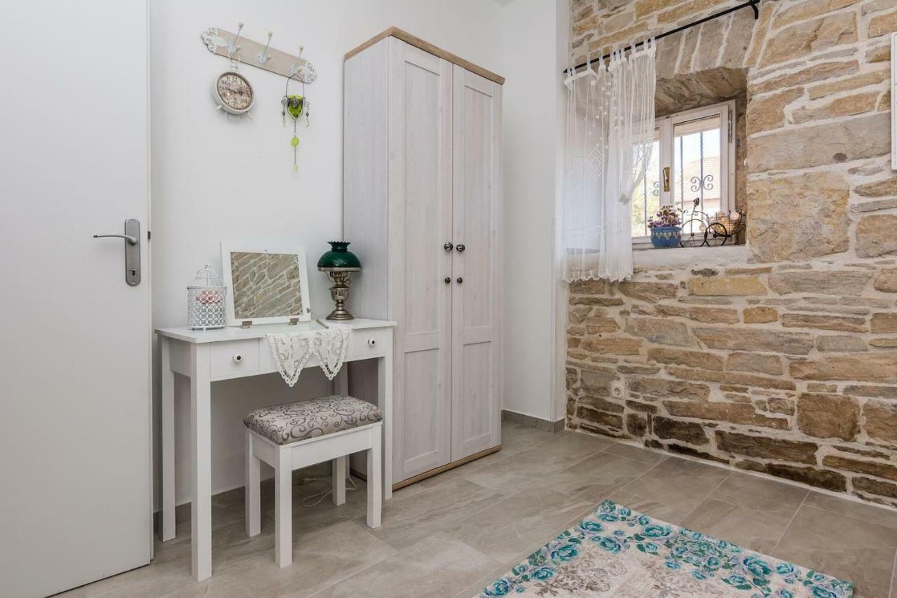 Apartment Nostalgija, Benkovac Εξωτερικό φωτογραφία